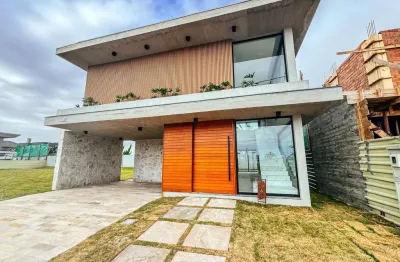Casa 4 Suítes com Piscina de Concreto no Condomínio Amare Xangri-Lá