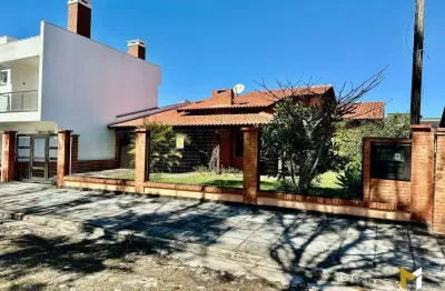 Casa com 3 quartos à venda na Alameda Jacuí Mirim, 128, Centro, Xangri-Lá