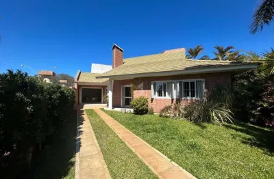 Casa com 3 quartos à venda na Rua Rio Douradinho, 1576, Centro, Xangri-Lá
