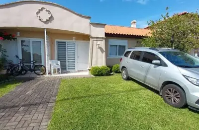 Casa frente lago com 3 dormitórios no Condominio Casa Hermosa em Xangri-lá