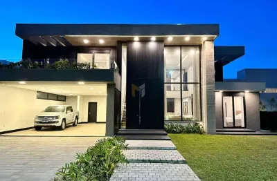 Casa exclusiva finamente mobiliada e decorada em condomínio Náutico