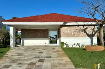 Casa térrea mobiliada e decorada com piscina no condomínio Green Village