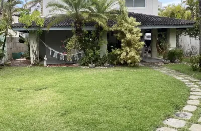 Casa 4 suítes com área gourmet / busca vida resort / terreno 700 m2