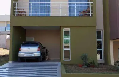 Casa com 3 dormitórios à venda, 126 m² por R$ 585.000,00 - Heimtal - Londrina/PR