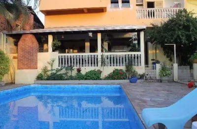 Casa com 3 dormitórios à venda, 300 m² por r$ 1.300.000,00 - brasilia - ibiporã/pr