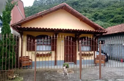 Casa em condomínio fechado com 3 quartos à venda no Sitio São Luiz, Nova Friburgo 