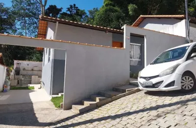 Casa em condomínio fechado com 2 quartos à venda no Varginha, Nova Friburgo 