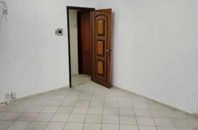 Ótima Sala Comercial no melhor Ponto do Centro Nilópolis - RJ