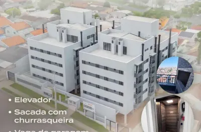 Apartamento com 2 quartos, vaga de garagem e sacada com churrasqueira! com elevador, ambientes bem distribuídos e área ideal para sua família viver com conforto. perfeito para quem busca praticidade,
