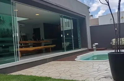 Casa / sobrado de alto padrão no bairro alto – 290m² de luxo e conforto! imóvel moderno com 3 suítes, incluindo suíte master com hidro e closet, cozinha planejada, área gourmet completa, piscina, móve