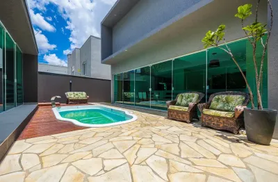 Casa / sobrado de alto padrão no bairro alto – 290m² de luxo e conforto! imóvel moderno com 3 suítes, incluindo suíte master com hidro e closet, cozinha planejada, área gourmet completa, piscina, móve