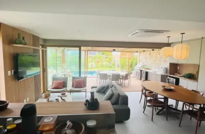 Casa Praia do Forte Bahia Condomínio Piscinas Naturias 4/4 Suítes. Aluguel Temporada !