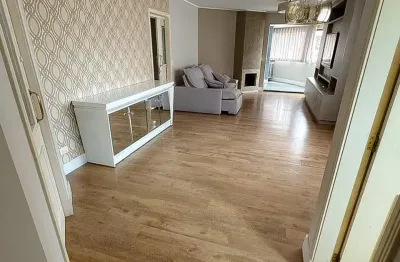 Mercês • 119 m² privativos • apartamento mobiliado e totalmente equipado