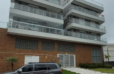 Apartamento de alto padrão próximo a praia mansa com 3 suítes