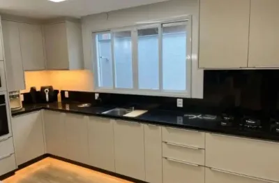 Casa com 3 quartos à venda na Rua das Camélias, 462, Pedra Branca, Palhoça