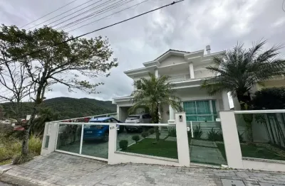 Casa com 3 quartos à venda na Avenida das Maracanãs, 839, Pedra Branca, Palhoça