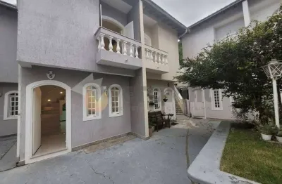 Sobrado à venda em caraguatatuba, loteamento balneário camburi, com 2 quartos, 69m²