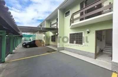 Sobrado à venda em caraguatatuba, martim de sá, com 2 quartos, 72m²