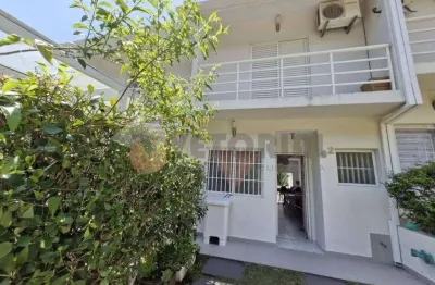 Sobrado em condomínio à venda em são sebastião, cigarras, com 3 quartos, 100m²