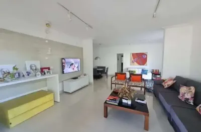 Casa com 3 quartos à venda na Rua Galvão, Jardim Cecília Cristina, Carapicuíba