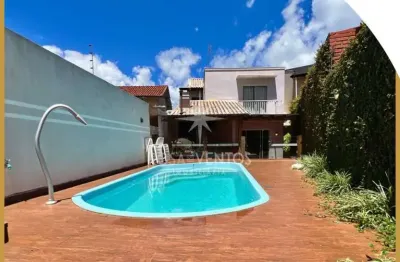 Sobrado à venda em Toledo, Jardim Pancera, com 01 suíte + 02 quartos com móveis planejados, com 145 m² de área construída.