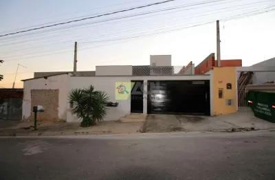 Casa com 3 quartos à venda na Rua Santa Rita De Cássia, Parque Residencial São Clemente, Monte Mor