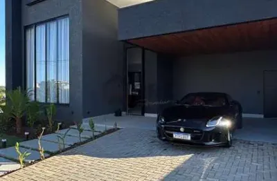 Casa com 3 suítes à venda, 226m² por R$2.400.000 - Condomínio Vista Jardim - Nova Odessa/SP