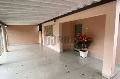 Casa com 3 quartos à venda, 214m² por R$579.900 - Jardim Bela Vista - Nova Odessa/SP