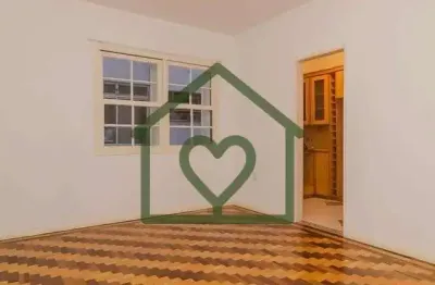 Apartamento com 2 quartos para alugar na rua duque de caxias, 1525, centro histórico, porto alegre por r$ 1.500