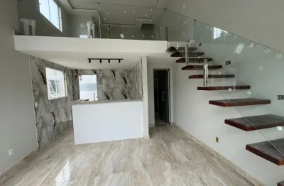 Maravilhoso loft com fino acabamento dentro de condomínio ideal pra investir!!!