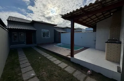 Aconchegante casa linear lado praia a 300 metros da rodovia!!!