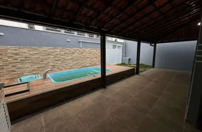 Belíssimo imóvel a 2 metros da rodovia, próximo de todos os comércios, bob’s, pacheco, atacadão e muito mais!!!