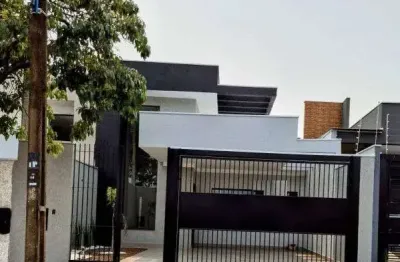 Casa com 3 quartos à venda na Avenida Guaiapó, 110, Conjunto João de Barro Champagnat, Maringá