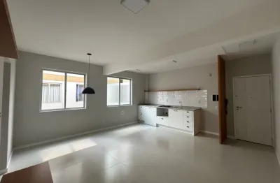 Viva no Kobrasol: Apartamento Reformado com Ótimo Valor de Mercado