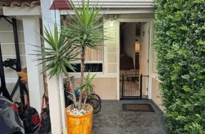 Casa à venda com, 3 dormitórios, 3 banheiros, sala, área de serviço, área de lazer, no bairro parqu