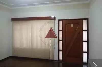 Casa à venda com, 3 dormitórios, 1 suite, 3 vagas garagem coberta, sala de tv e jantar, área gourme