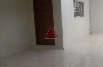 Casa à venda com, 4 dormitórios, 1 suíte, 3 banheiros, salas de tv, estar, jantar, aquecedor solar,