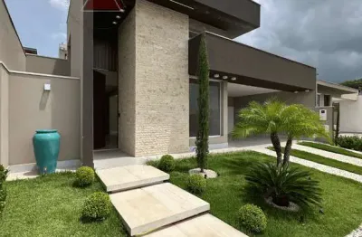 Casa à venda, 3 suítes, lavabo, área  gourmet com banheiro, piscina, hidromassagem, no condomínio p