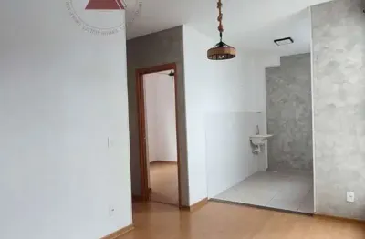 Apartamento à venda com, 2 Dormitórios, 1 Banheiro, 1 Vaga de Garagem Coberta, No Condomínio Floren