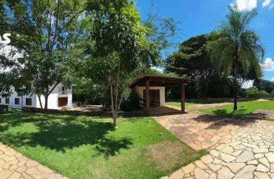 Casa com 1.190m² na península dos ministros (shis ql 12) em terreno à margem do lago paranoá (ponta de picolé), inf.: (61) 9.8300-2010