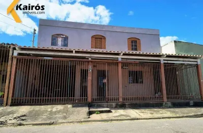 Casa duplex (sobrado) + casa de fundo, 7 quartos no total. inf.: (61) 9.8300-2010