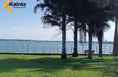 Terreno beira lago (ponta de picolé) com habite-se. inf.: (61) 9.8300-2010. .