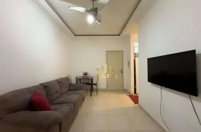 1 quadra do mar - reformado | apartamento na praia das pitangueiras, 2 dormitórios, 1 suíte, guarujá-sp.