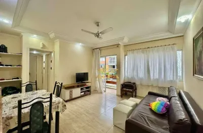 Apartamento na praia 3 dormitórios 1 suíte 1 vaga piscina churrasqueira enseada guarujá.