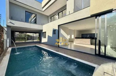 Casa reformada com piscina à venda na praia da enseada – guarujá/sp | alfa imóveis guarujá