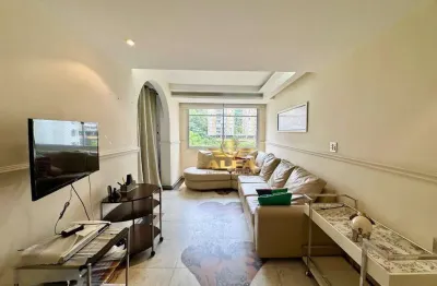 Apartamento reformado à venda em pitangueiras – alfa imóveis guarujá