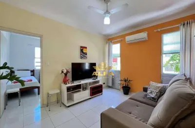 Apartamento reformado na praia das astúrias guarujá; 1 dormitório; climatizado; 1 vaga; 1 quadra do mar | alfa imóveis guarujá
