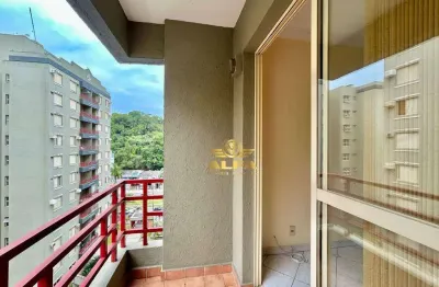 Apartamento com sacada em condomínio com lazer completo na praia da enseada – alfa imóveis guarujá