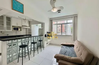 Apartamento à Venda na Praia das Astúrias a 1 Quadra do Mar com Suíte e Conceito Aberto – Alfa Imóveis Guarujá