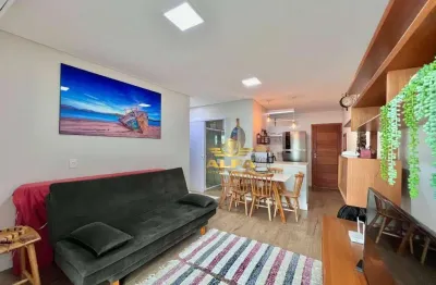 Apartamento com varanda e vista mar a 1 quadra da Praia das Pitangueiras – Alfa Imóveis Guarujá